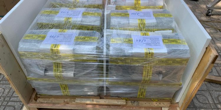 Gửi hàng đi Canada giá rẻ chuyên nghiệp