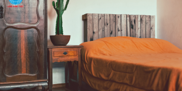 Gửi tủ giường đi Nhật