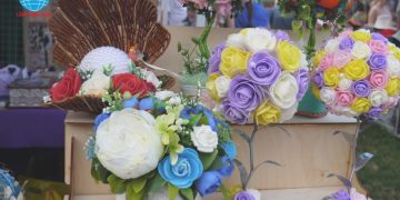 gửi hoa giả đi Nhật