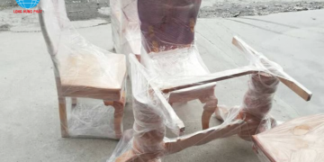 Gửi bàn ghế đi Hàn Quốc